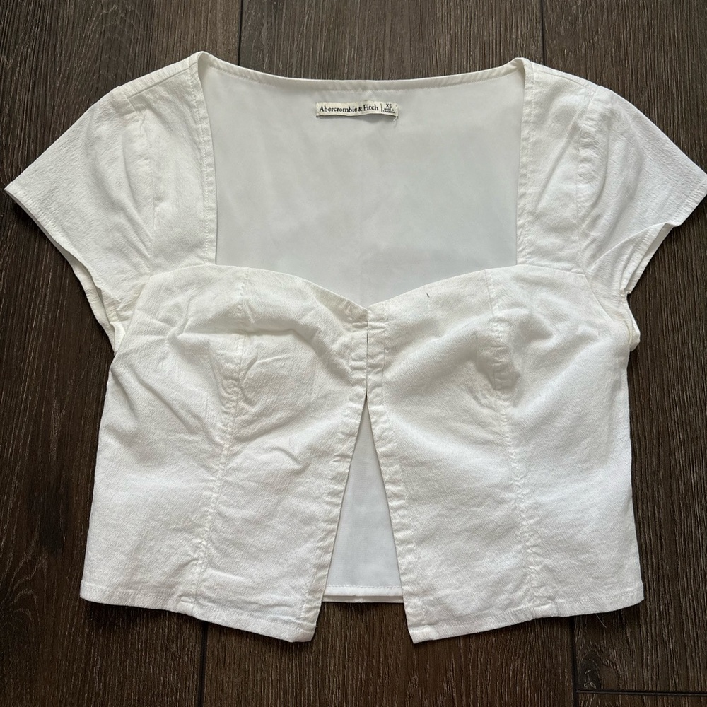 Abercrombie top